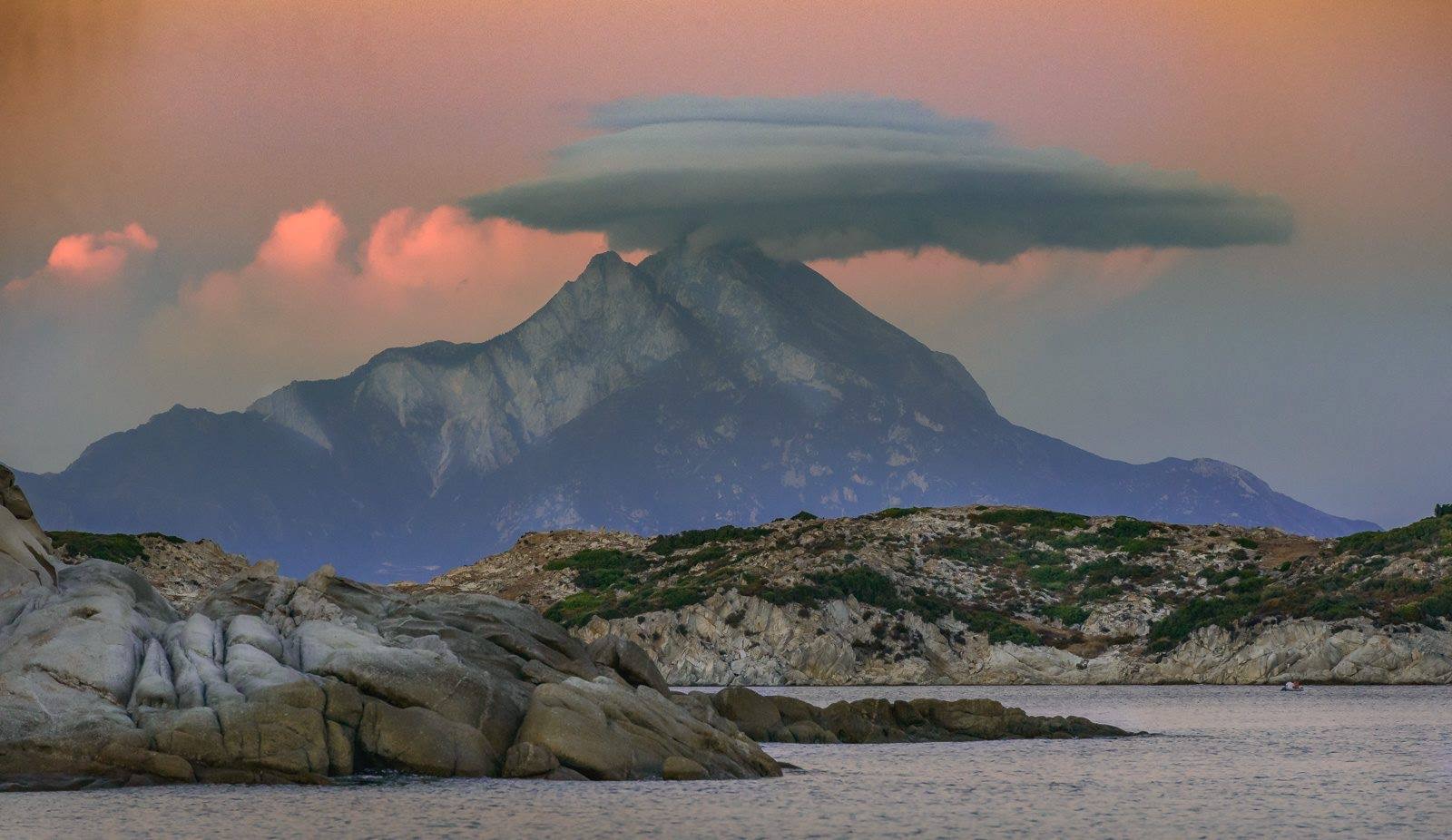 Meraviglie del mare – il monte Athos