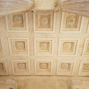 Maison Carrée